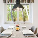 Reetdachhaus 4 Auf Usedom Hébergement de vacances *