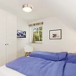 Hébergement de vacances Reetdachhaus 4 Auf Usedom