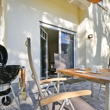 Reetdachhaus 4 Auf Usedom Holiday home Kutzow