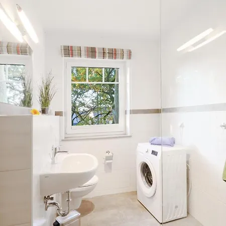 Tatil Evi Reetdachhaus 4 Auf Usedom *