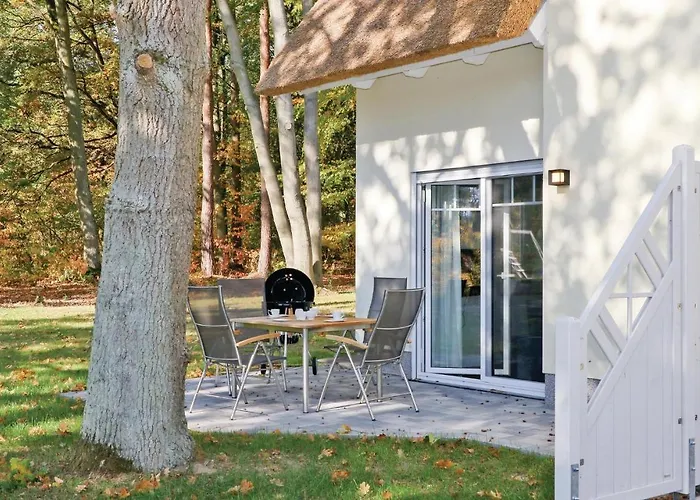 Дом отдыха Reetdachhaus 4 Auf Usedom *